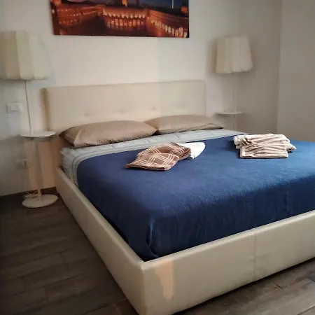 Casavacanzacentrale Privato 홈스테이