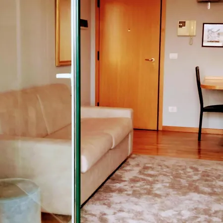 Casavacanzacentrale Privato Homestay *