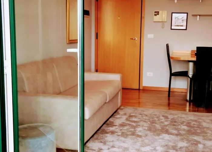 Casavacanzacentrale Privato Homestay *